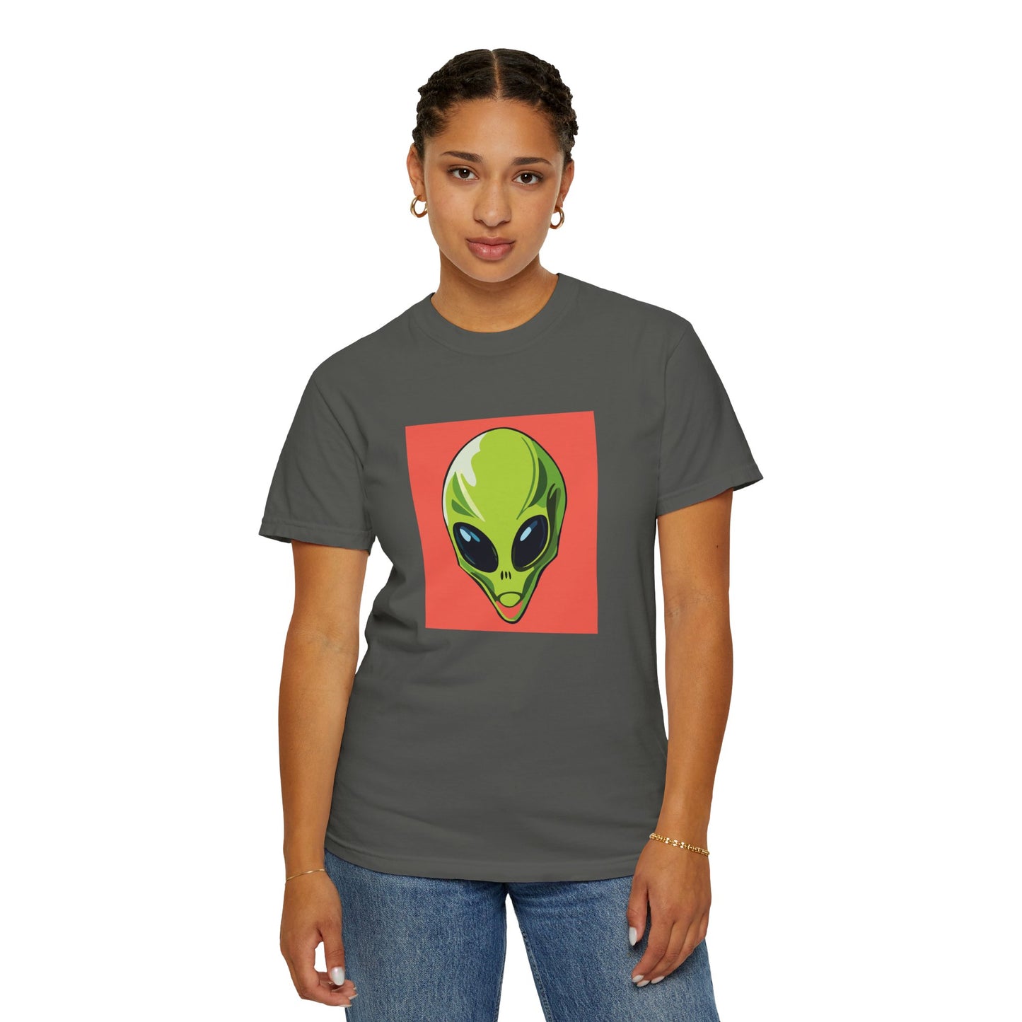 Surfing Alien Unisex T-Shirt - Fun Graphic Tee for Eccentric Style