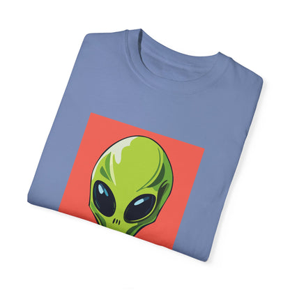 Surfing Alien Unisex T-Shirt - Fun Graphic Tee for Eccentric Style