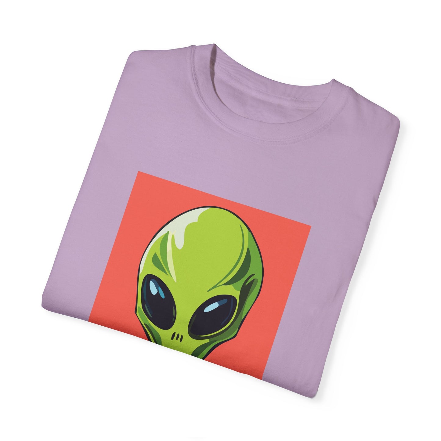 Surfing Alien Unisex T-Shirt - Fun Graphic Tee for Eccentric Style