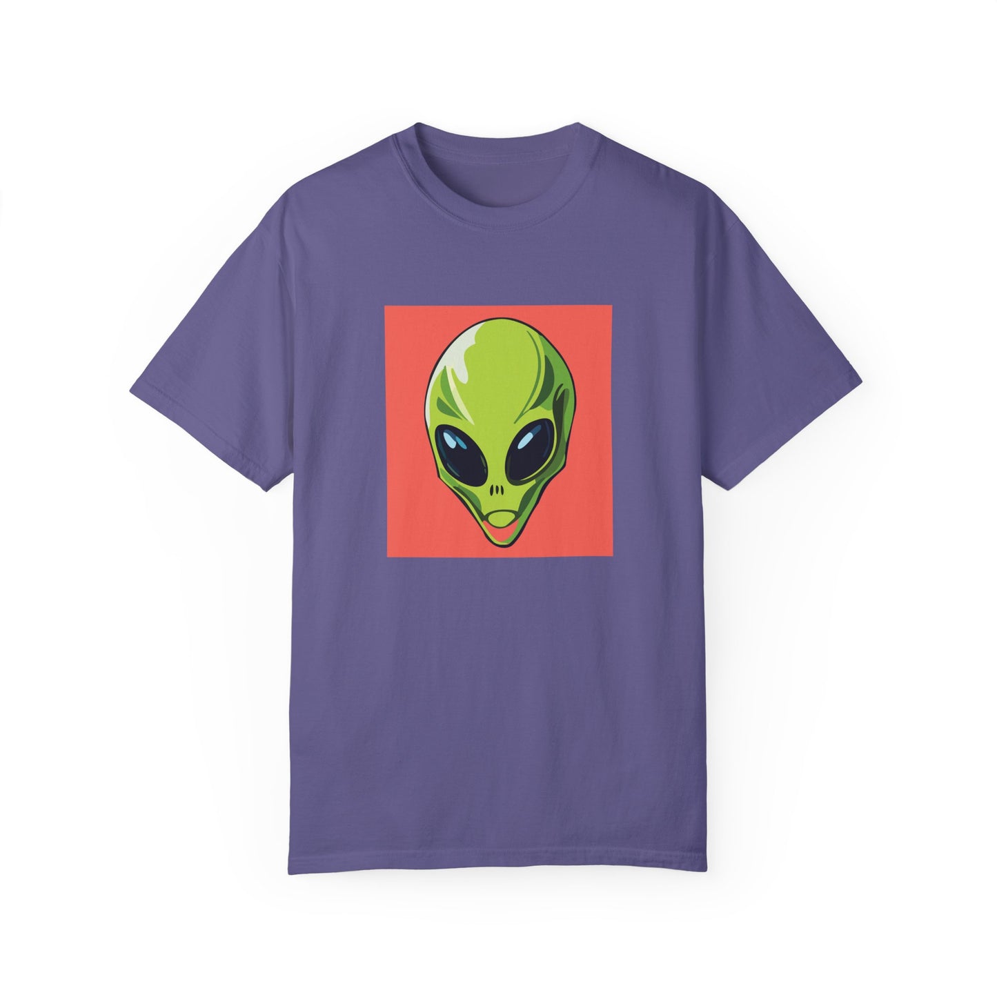 Surfing Alien Unisex T-Shirt - Fun Graphic Tee for Eccentric Style